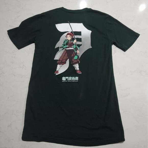 Primitive x Demon Slayer Tanjiro Dirty P" Small Forest Green T-Shirt DAMAGED - Picture 1 of 12
